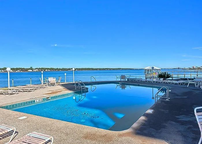 Holiday home Compass Point 304 *