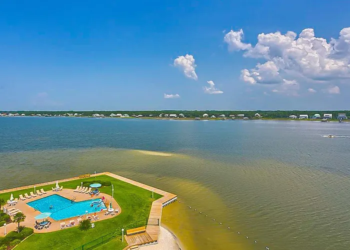 Holiday home Compass Point 304 *